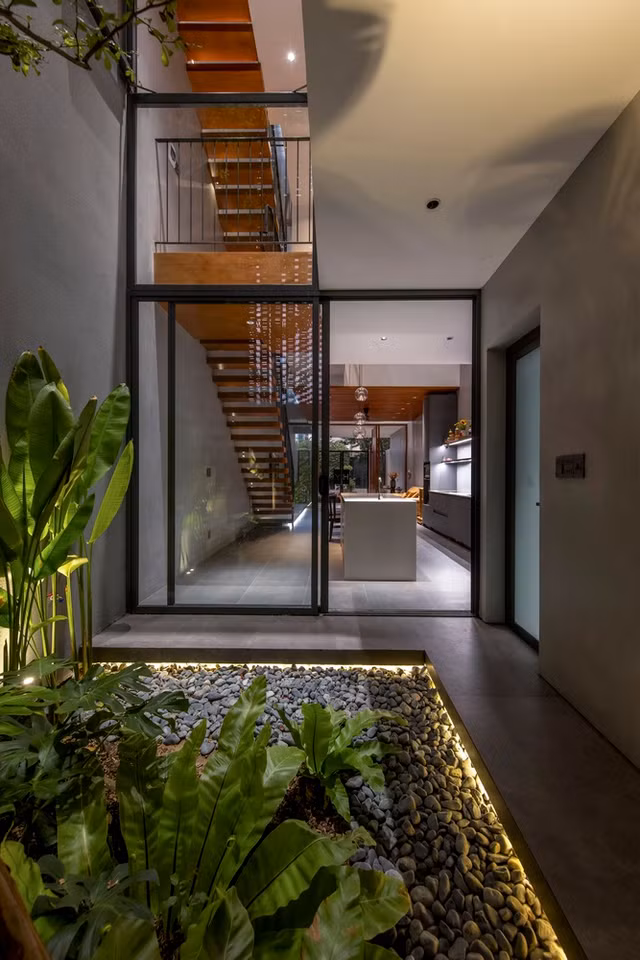 Nhà Đà Nẵng lên báo Mỹ bởi thiết kế vỏ nhiệt đới đặc biệt - Hình 6 Nha Da Nang len bao My boi thiet ke vo nhiet doi dac biet-Hinh-6
