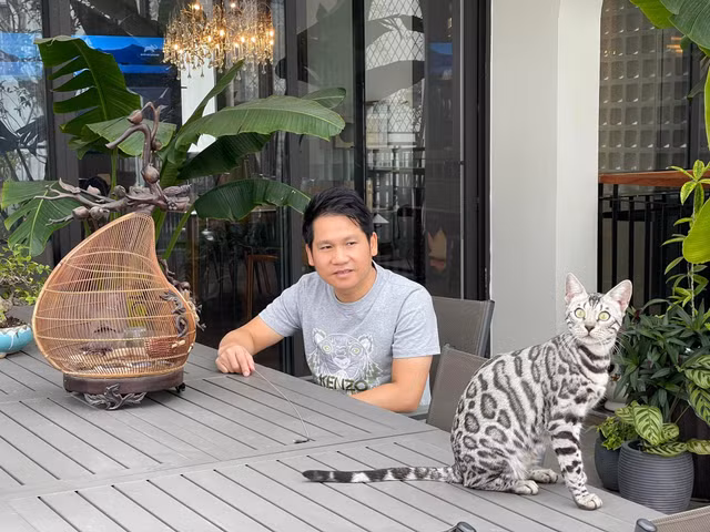 Xem noi dang mo uoc cua 'Vua nhac do' Trong Tan