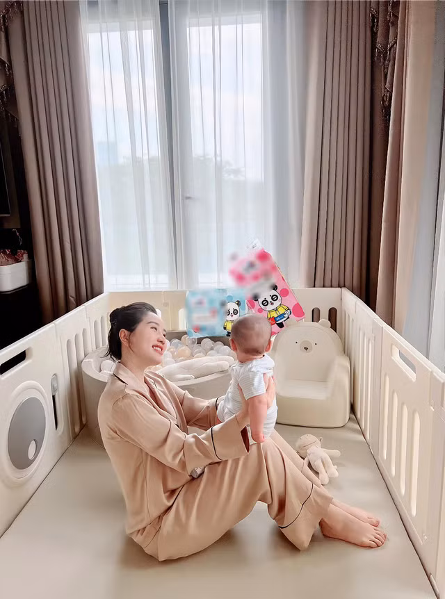 Vào thăm biệt thự đồ sộ của ca sĩ Bảo Thy và chồng đại gia - Hình 8 Vao tham biet thu do so cua ca si Bao Thy va chong dai gia-Hinh-8