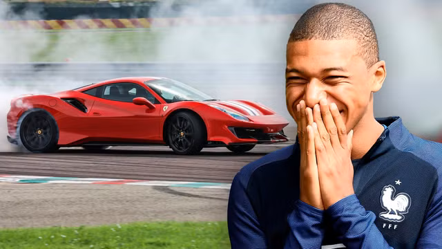 Tiền đạo của đội tuyển Pháp Kylian Mbappe nhận lương 30 tỷ mỗi tuần - Hình 11 Tien dao cua doi tuyen Phap Kylian Mbappe nhan luong 30 ty moi tuan-Hinh-11