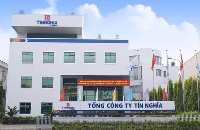 Tin Nghia se thoai von tai NTW va ILB, phat hanh 300 ty dong trai phieu