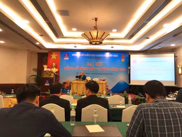 Đại hội bất thường PVGas South: 'Giằng co' vị trí Thành viên HĐQT, khó hiểu GAS Dai hoi bat thuong PVGas South: 'Giang co' vi tri Thanh vien HDQT, kho hieu GAS