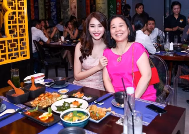 4 me chong quyen luc voi gia san khung cua sao Viet-Hinh-6