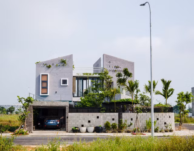 Ngôi nhà quê xanh mướt giữa Đà Nẵng ai nhìn cũng xiêu lòng Ngoi nha que xanh muot giua Da Nang ai nhin cung xieu long