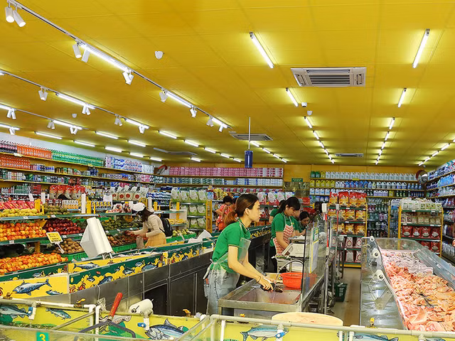Moi cua hang Bach Hoa Xanh mang ve doanh thu hon 1,5 ty dong trong thang 8 vua qua