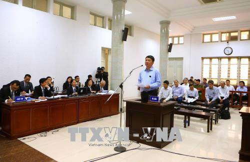 Bị cáo Đinh La Thăng. Ảnh TTXVN. Bị cáo Đinh La Thăng. Ảnh TTXVN.