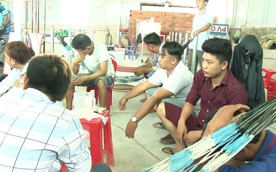 Các đối tượng bị bắt giữ.