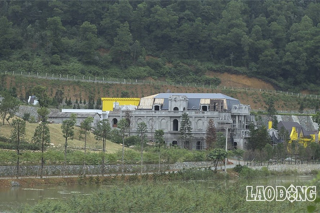 Ha Noi chinh thuc thanh tra toan dien vu dat rung Soc Son bi “xe thit”