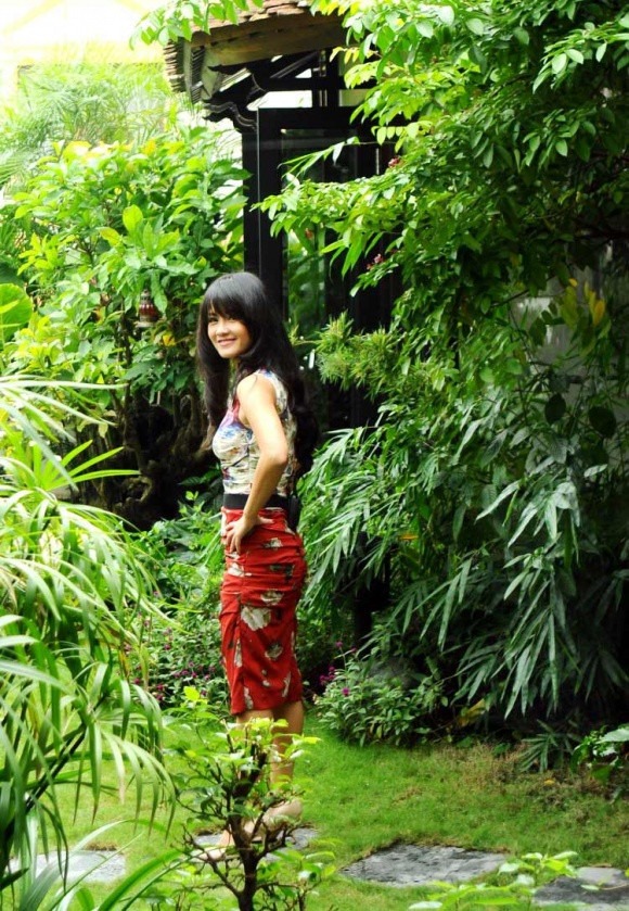 Ngắm lại biệt thự triệu đô là tổ ấm của diva Hồng Nhung và chồng cũ Ngam lai biet thu trieu do la to am cua diva Hong Nhung va chong cu