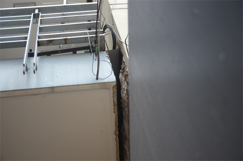 Người dân khiếp sợ vì Richmond City của Hưng Thịnh thi công thiếu an toàn - Hình 4 Nguoi dan khiep so vi Richmond City cua Hung Thinh thi cong thieu an toan-Hinh-4