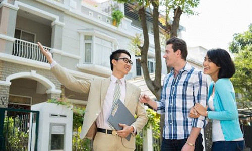 Mua nhà là một quyết định quan trọng trong đời của mỗi người. Thế nhưng, trong quá trình tìm nhà không ít người mắc phải sai lầm, nhất là lần đầu. (Ảnh minh họa)