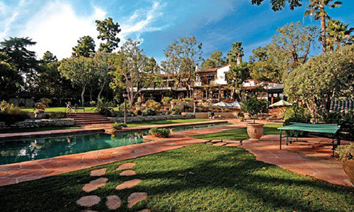 5 dinh thự và hàng nghìn mẫu đất trên khắp nước Mỹ của ông chủ Amazon 5 dinh thu va hang nghin mau dat tren khap nuoc My cua ong chu Amazon