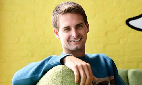 Chân dung tỷ phú trẻ Evan Spiegel.