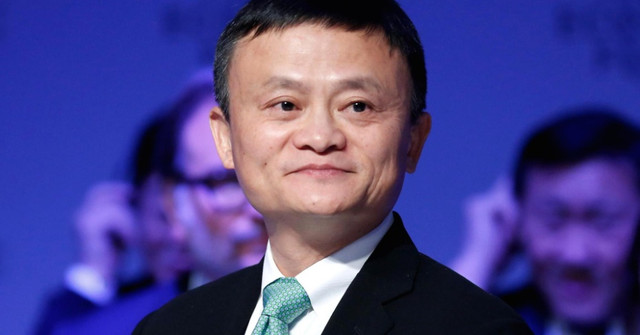 Tỷ phú Jack Ma – Chủ tịch Tập đoàn thương mại điện tử Alibaba. Tỷ phú Jack Ma – Chủ tịch Tập đoàn thương mại điện tử Alibaba.