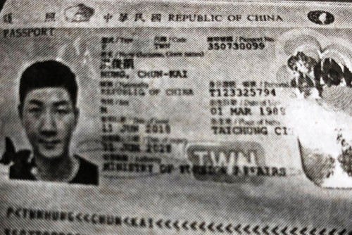 Thủ đoạn cực kỳ nguy hiểm của băng tội phạm lừa đảo xuyên biên giới - Hình 3 Thu doan cuc ky nguy hiem cua bang toi pham lua dao xuyen bien gioi-Hinh-3