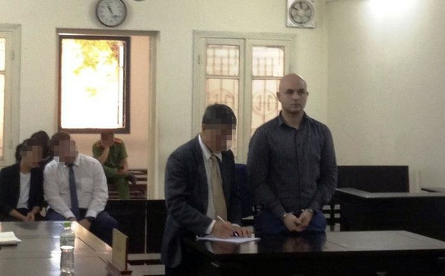 Đêm trắng lần theo dấu vết “quỷ” ấu dâm ngoại quốc - Hình 3 Dem trang lan theo dau vet “quy” au dam ngoai quoc-Hinh-3