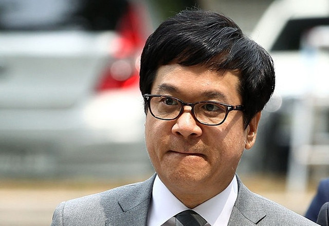 7 người thuộc gia tộc Samsung lọt top tỷ phú giàu nhất Hàn Quốc năm 2018 - Hình 5 7 nguoi thuoc gia toc Samsung lot top ty phu giau nhat Han Quoc nam 2018-Hinh-5