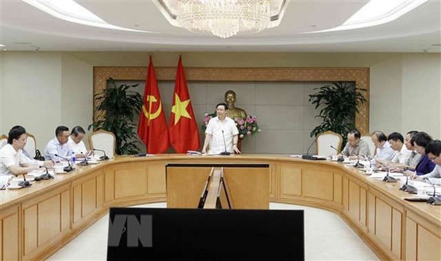 Xu ly 12 du an yeu kem nganh Cong Thuong dung co che thi truong