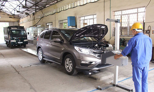 Theo chu kỳ đăng kiểm được quy định, có loại xe thậm chí phải đăng kiểm 3 tháng/lần.