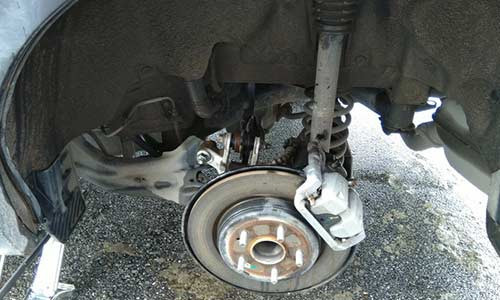 Honda không sửa lỗi gỉ sét CR-V 2018, khách hàng bức xúc - Hình 3 Honda khong sua loi gi set CR-V 2018, khach hang buc xuc-Hinh-3