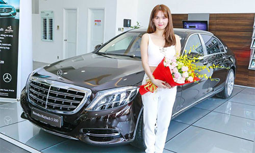 Việt Nam đang dẫn đầu về lượng tiền mua xe ôtô hạng sang trong khu vực với con số đã vượt quá 20.000 tỷ đồng trong năm 2017. Việt Nam đang dẫn đầu về lượng tiền mua xe ôtô hạng sang trong khu vực với con số đã vượt quá 20.000 tỷ đồng trong năm 2017.