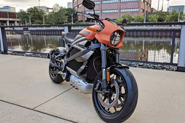 Cận cảnh siêu môtô điện Harley-Davidson LiveWire thương mại Can canh sieu moto dien Harley-Davidson LiveWire thuong mai