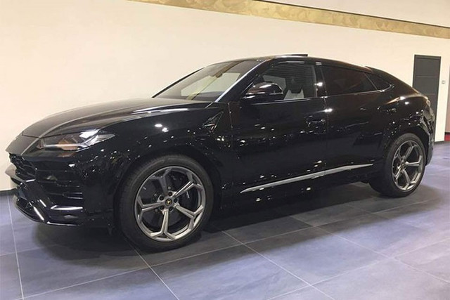 Đại gia Minh Nhựa đặt mua siêu SUV Lamborghini Urus Dai gia Minh Nhua dat mua sieu SUV Lamborghini Urus