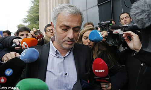 Jose Mourinho nhận án tù 1 năm, đóng phạt 1,8 triệu bảng Jose Mourinho nhan an tu 1 nam, dong phat 1,8 trieu bang