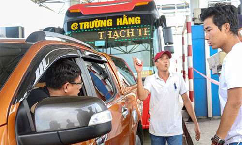 Nhiều ý kiến cho rằng khi thu phí kín, khoảng cách giữa các trạm không quá quan trọng. Ảnh: An Bình.