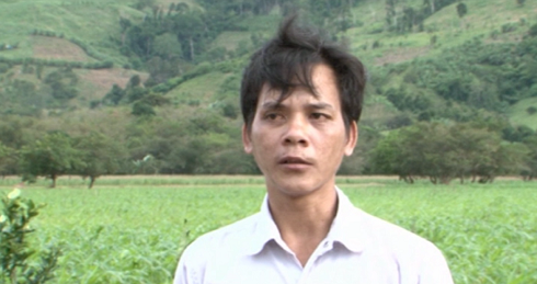 Anh Katơr Kinh ở thôn Hành Rạc, xã Phước Bình, huyện Bác Ái, tỉnh Ninh Thuận. Anh Katơr Kinh ở thôn Hành Rạc, xã Phước Bình, huyện Bác Ái, tỉnh Ninh Thuận.
