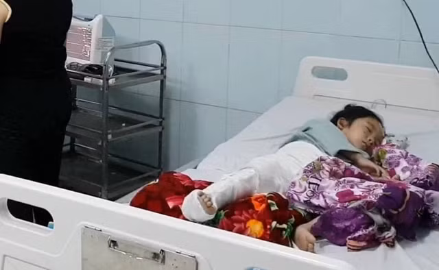 Tai nan 13 nguoi chet o Lai Chau: Chao da nau xong nhung chau dau roi-Hinh-2