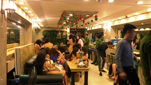 Phát hiện "động trời" trong nhà hàng Sunlight lúc rạng sáng Phat hien