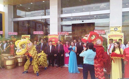 Bất ngờ lý lịch "bất hảo" của ông chủ Công ty Smartland dọa truy sát VTV9 - Hình 2 Bat ngo ly lich