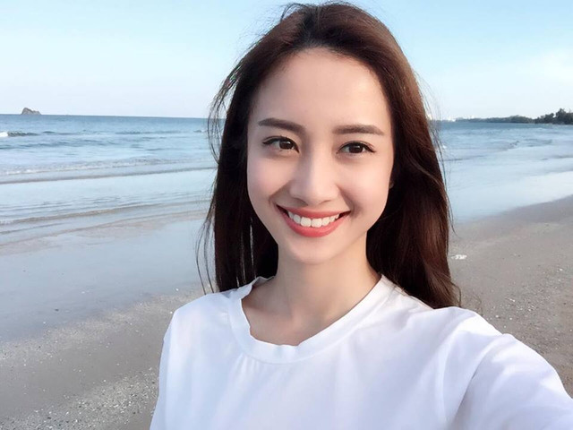 Jun Vũ với gương mặt và nụ cười trong sáng. Jun Vũ với gương mặt và nụ cười trong sáng.