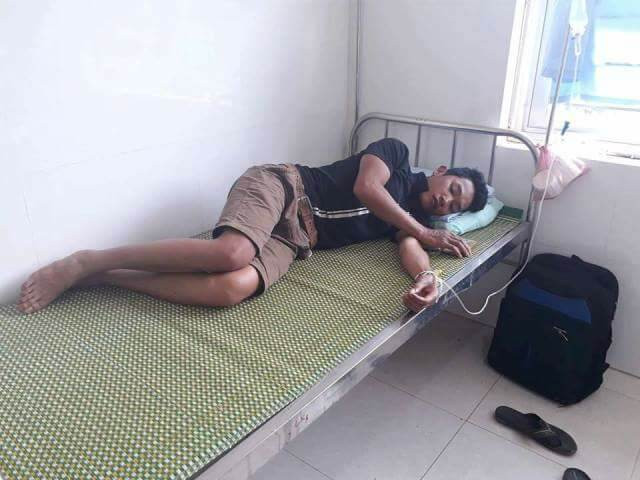 Một nạn nhân tại bệnh viện. Một nạn nhân tại bệnh viện.