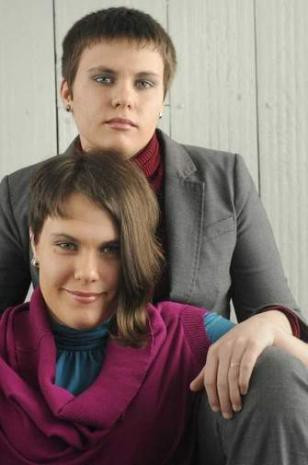 Kyrie và Brielle năm 17 tuổi, theo học tại trường Trung học Oakmont Regional. (Ảnh: thebest) Kyrie và Brielle năm 17 tuổi, theo học tại trường Trung học Oakmont Regional. (Ảnh: thebest)