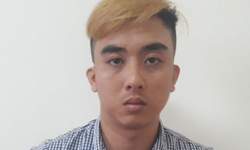 9X dùng clip "mây mưa", tống tình cô gái 18 tuổi 9X dung clip