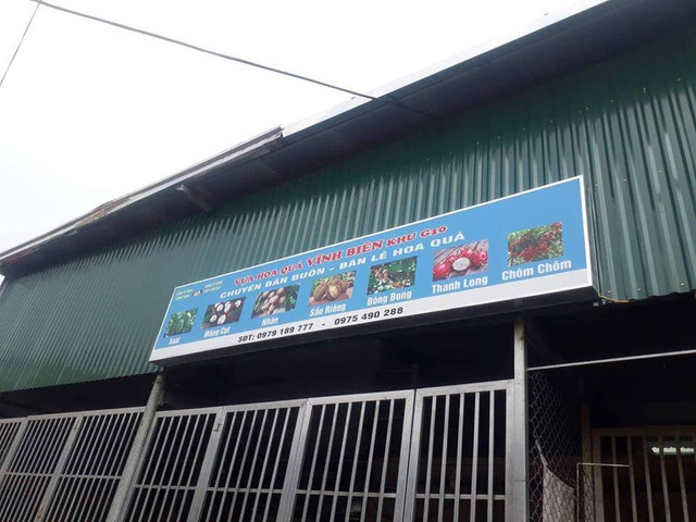 Vì sao tiểu thương chợ Long Biên phải è cổ nộp trăm triệu bảo kê? - Hình 4 Vi sao tieu thuong cho Long Bien phai e co nop tram trieu bao ke?-Hinh-4