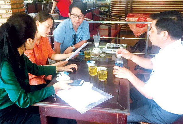 Vụ phúc khảo kỳ thi công chức 'rớt thành đậu': Con cháu lãnh đạo chiếm đa số Vu phuc khao ky thi cong chuc 'rot thanh dau': Con chau lanh dao chiem da so