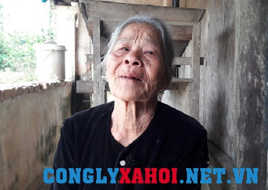 Chuyện cổ tích của hai người phụ nữ chung chồng suốt nửa thế kỷ - Hình 2 Chuyen co tich cua hai nguoi phu nu chung chong suot nua the ky-Hinh-2