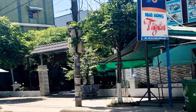 Nhà hàng xảy ra vụ nổ súng ở đường Phan Đăng Lưu, TP Quảng Ngãi. Ảnh: T.H.