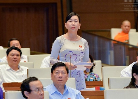 Đại biểu Lý Tiết Hạnh. Đại biểu Lý Tiết Hạnh.