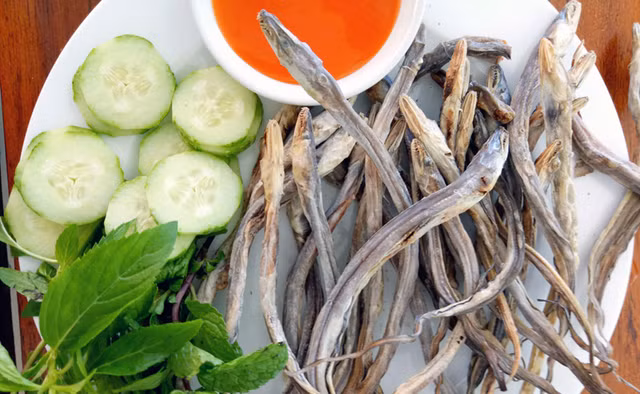 Đặc sản cá đét: A-Z “hành trình” từ biển lên bàn nhậu - Hình 4 Dac san ca det: A-Z “hanh trinh” tu bien len ban nhau-Hinh-4