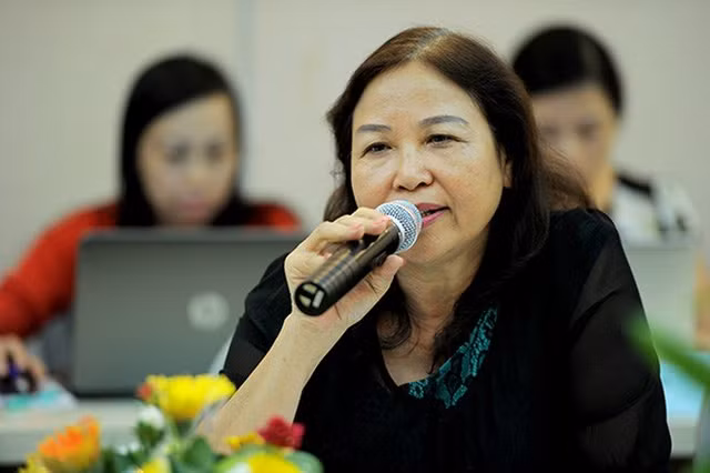 Nhung doanh nhan “qua tuoi nghi huu” lop tre “duoi khong kip