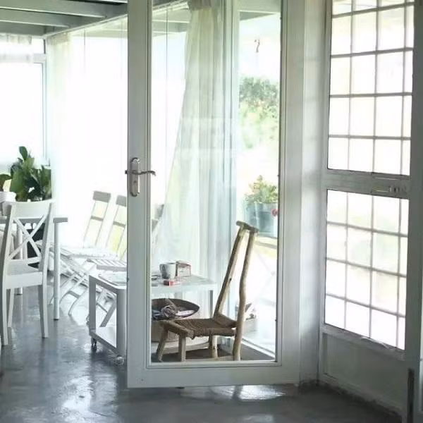 Những vật trang trí tưởng chừng đơn giản nhưng lại khiến cho mọi góc nhỏ trong căn nhà đều vô cùng nổi bật.