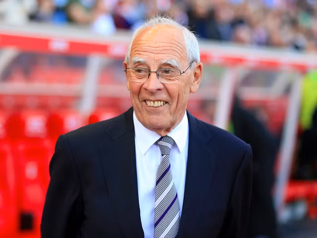 12 ty phu so huu cac cau lac bo bong da noi tieng-Hinh-4