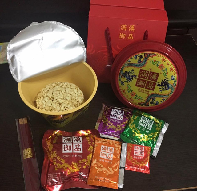 Mì ăn liền giá 350.000 đồng/bát, nhà giàu Việt vẫn tìm mua - Hình 2 Mi an lien gia 350.000 dong/bat, nha giau Viet van tim mua-Hinh-2