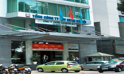 Nhiều ông lớn "quên" nộp báo cáo tài chính Nhieu ong lon