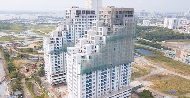 Khu đất hơn 9.000 m2 được Tập đoàn Đất Xanh xây dựng 2 toà nhà cao 26 tầng. Ảnh: I.T.