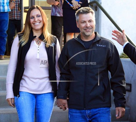 Suýt tù 50 năm, người đàn ông sạch tội nhờ... một chú chó - Hình 2 Suyt tu 50 nam, nguoi dan ong sach toi nho... mot chu cho-Hinh-2